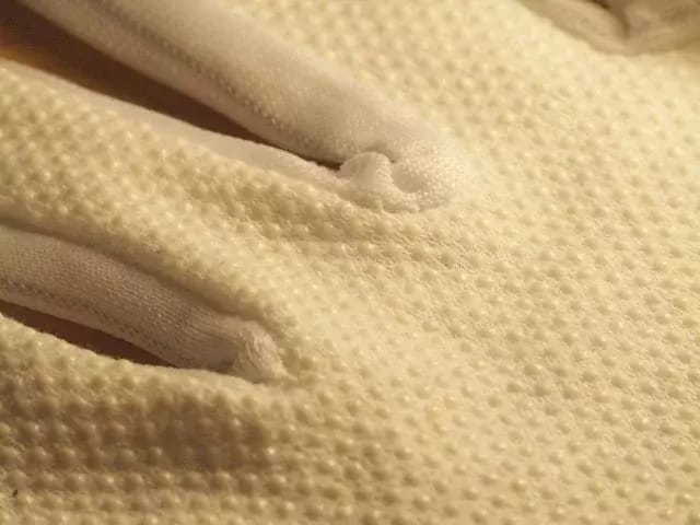 Elastische Handschuhe mit Griff – 2