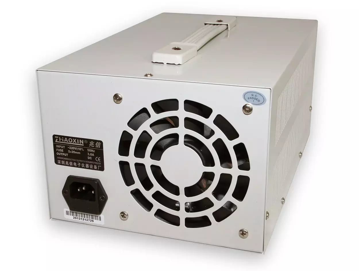 Labor-Netzgerät RXN-3010D 0-30V/10A – 2